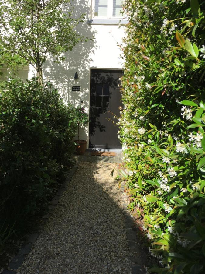 The Herring'S Residence - Stylish Private Cottage With Breakfast In Historic Center - Adults-Only Brujas Exterior foto
