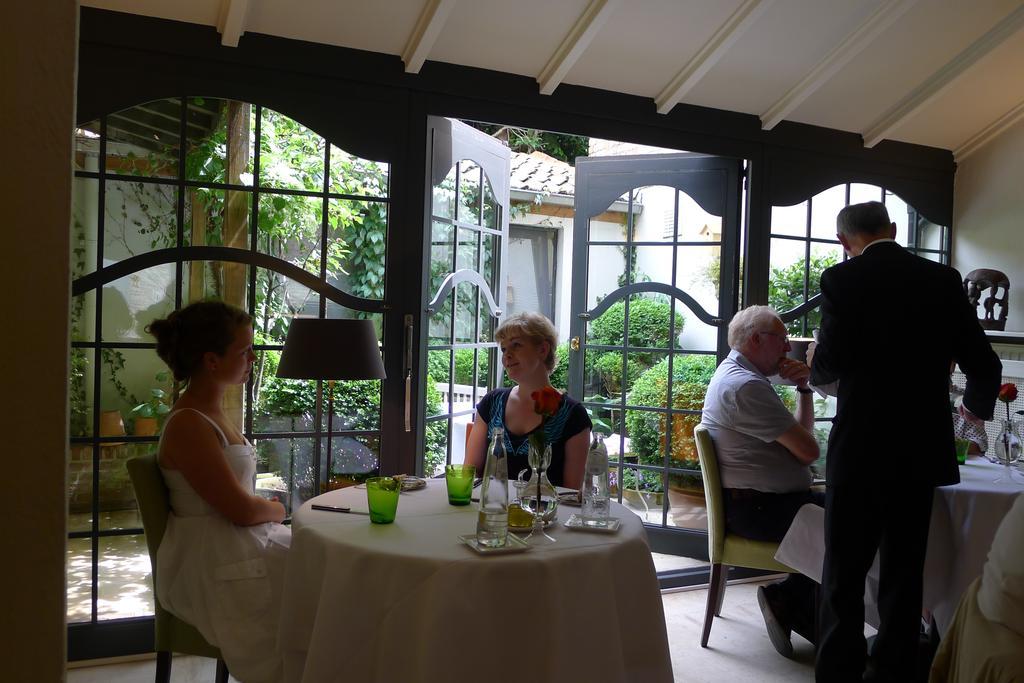 The Herring'S Residence - Stylish Private Cottage With Breakfast In Historic Center - Adults-Only Brujas Exterior foto