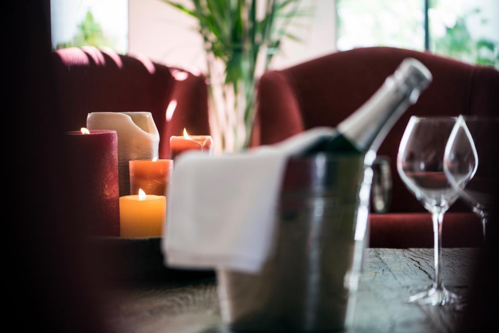 The Herring'S Residence - Stylish Private Cottage With Breakfast In Historic Center - Adults-Only Brujas Exterior foto